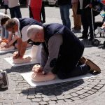 2916-05-28_Posizionamento dei primi tre Defibrillatori Automatici Esterni (DAE)